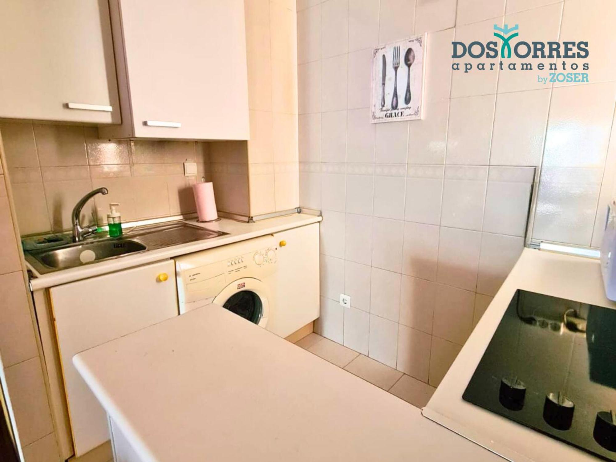Dos Torres Hobbiton- En El Corazon Del Casco Historico Apartment Zaragoza Luaran gambar